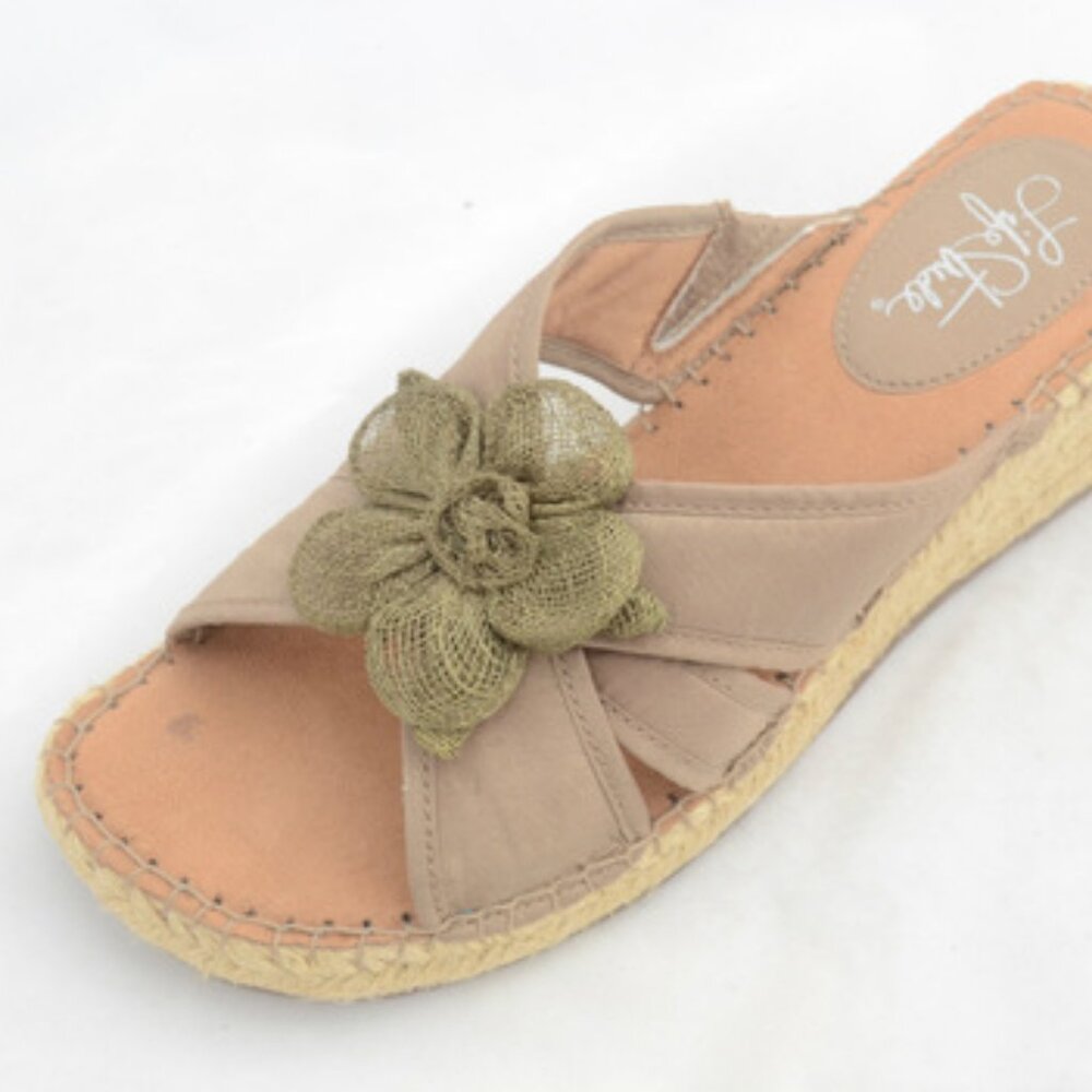 *MUST GO*  LifeStride Women's Sunnyvale Sandal Wedge Taupe  8.5M--2CW/3251--DISP